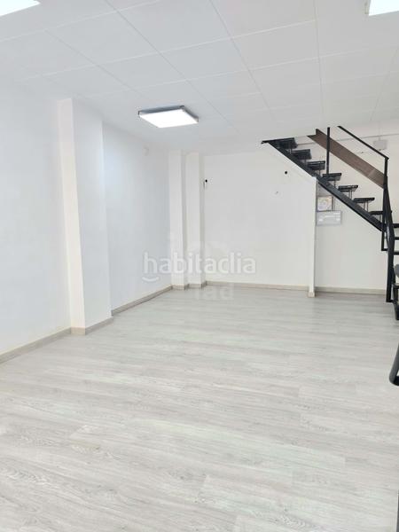 Foto f0cbff3b-d449-4a0a-909e-bd1c43af7961. Local comercial en Sol i Padrís - Sant Oleguer Sabadell