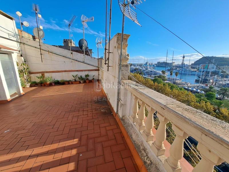 Foto dff89501-29ce-42b1-9db2-5c874aba2804. Pis a Barceloneta Barcelona