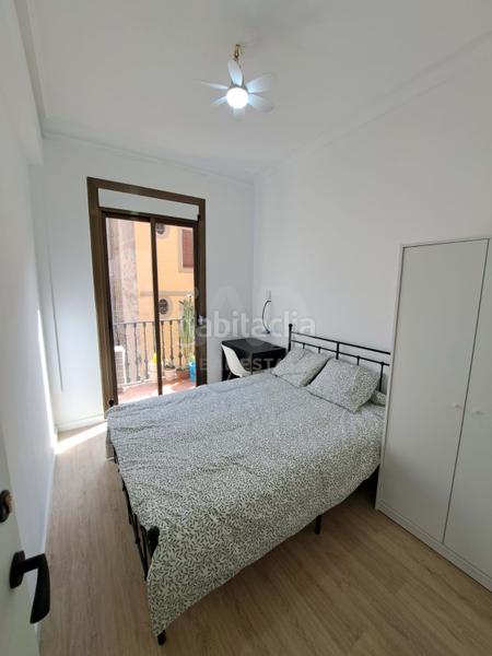 Foto 17577de7-f904-4550-af0b-48e8f53b02f1. Piso en Barceloneta Barcelona