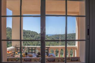 Rent House in Canyelles