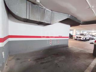 Aparcament cotxe a Centre