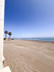Local Comercial a Paseo paseo blas infante s/n s/n