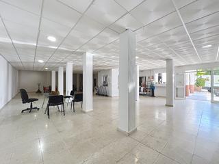 Locale commerciale in Tarifa Ciudad
