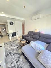 Flat in Can Palet