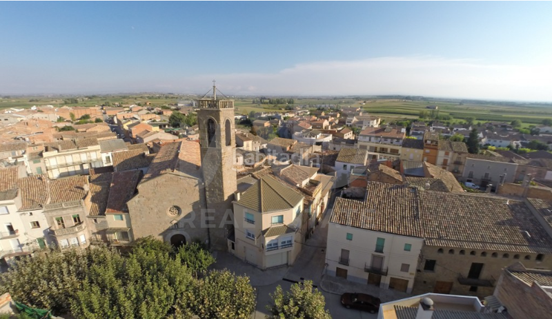 Foto 2c20a5e6-6576-488f-9cdb-c0a8d6673886. Casa a calle carrer muralla 0 0 a Castellserà