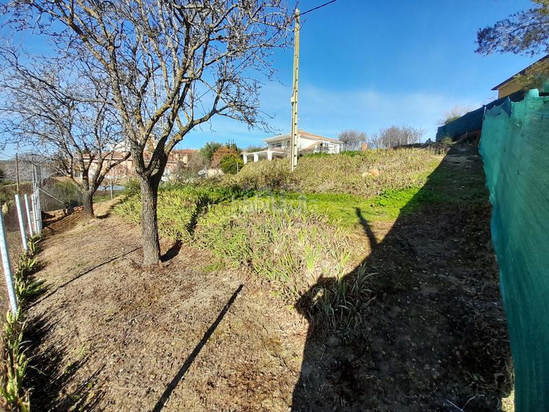 Foto 1a3a78ee-0494-4f42-a95d-6eda1c53d3ab. Terrain résidentiel dans calle escuelas 1 1 dans Quer