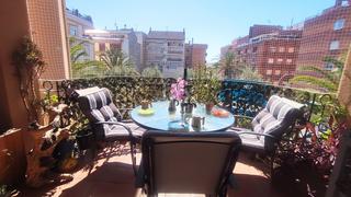 Appartement à Calle ascensión chirivella marín 1a