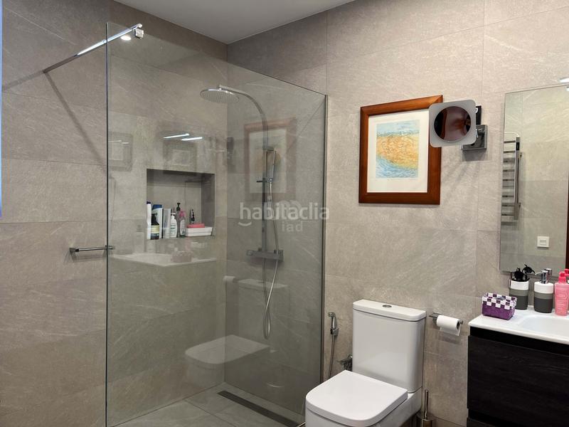 Foto bcc1d080-7409-4426-b5a4-e7c77394dd1f. Casa amb aparcament a San Isidro Granadilla de Abona