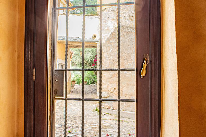 Foto e9c79c9f-828d-45f8-9b31-2e2580bdaddd. House in camí de son simó 10 in Andratx Andratx