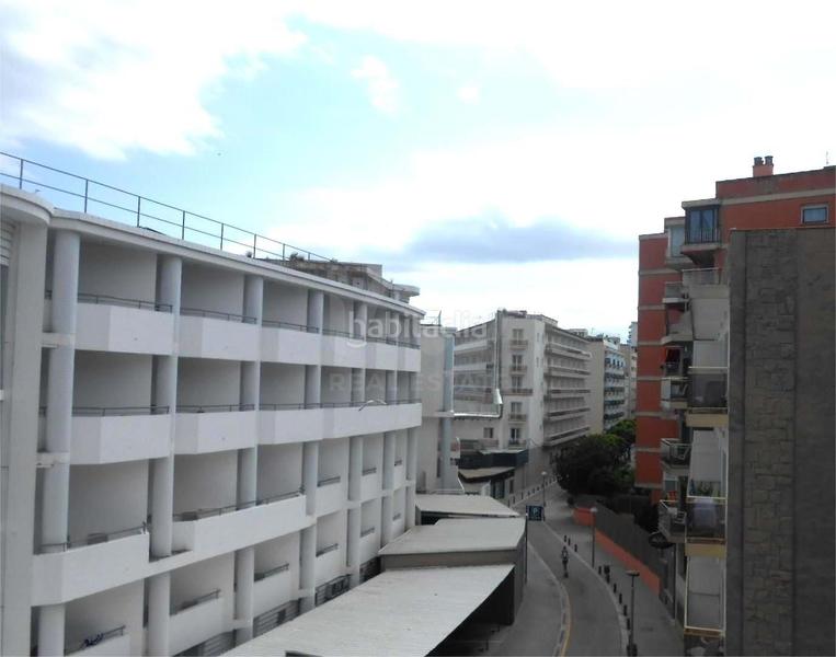 Foto 26f2d7a4-9fff-4405-8530-a7fd73ff894b. Etagenwohnung mit heizung in Centre Lloret de Mar