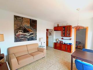 Etagenwohnung in Calle puerto principe 91 91