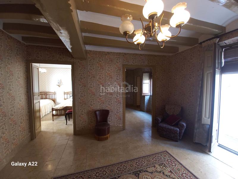 Foto 22f974a1-f67a-4116-931d-41b77a5dc7a0. Casa a carrer de sant antoní a Ginestar