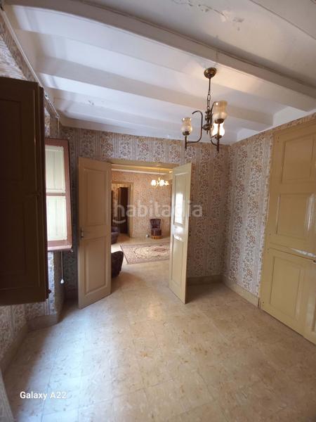 Foto d11933f9-b1da-4811-8943-68ce9f8db172. Casa a carrer de sant antoní a Ginestar