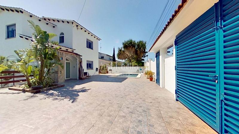 Foto c372a4ac-0c49-408a-a890-3aadc6576d84. Casa con riscaldamento piscina in Els Masos - Els Garrofers Coma-ruga