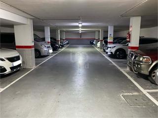 Parking coche en Centre