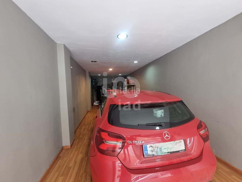 Foto 18c7cc27-6ec2-40c7-82e2-becbc8d18978. Parking coche en Llevant Reus