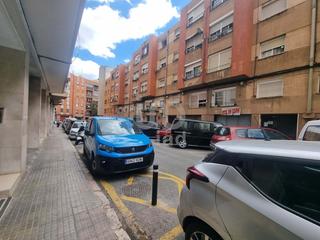 Posto auto in Llevant