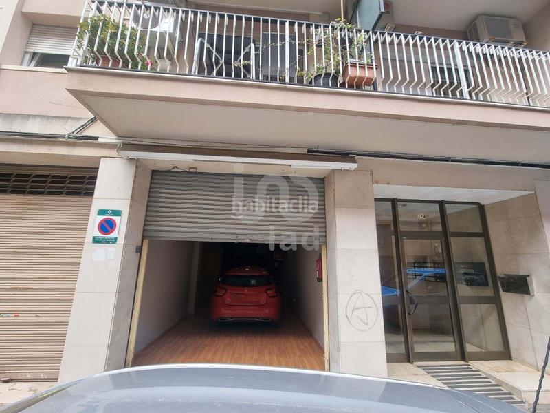 Foto c3d05a64-f516-4ad0-82ad-e23d7fe60d15. Parking coche en Llevant Reus