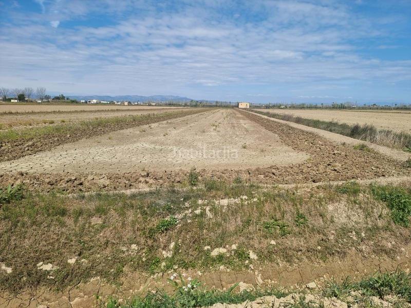 Foto 841b5eee-f2d0-4586-bc49-583fab5e2aa0. Residential plot in Deltebre