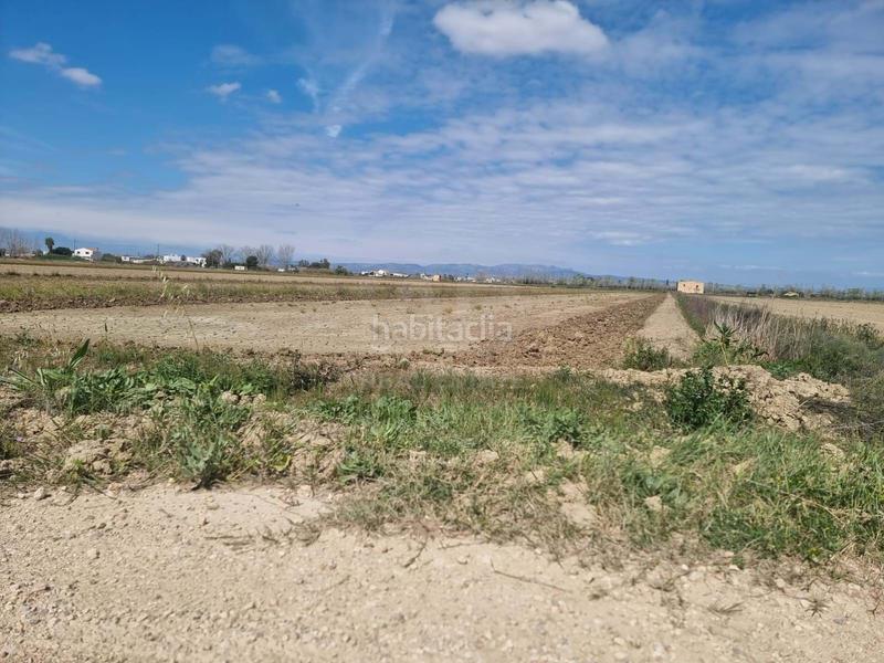 Foto 97de0fd6-097d-4540-acaf-782151dd5970. Residential plot in Deltebre