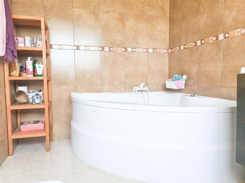 Foto 47b867c2-a7aa-4516-9069-6434a04feb9a. Chalet en costa Cunit - els jardins - els rosers Cunit