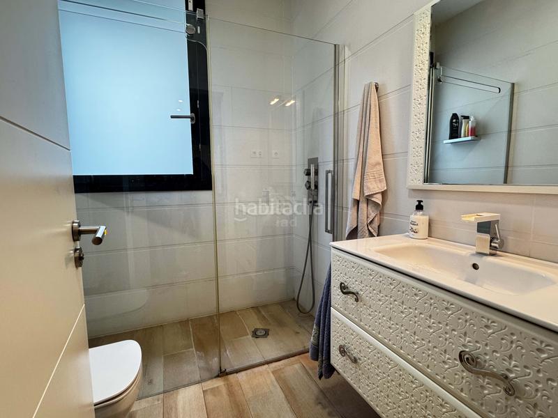 Foto 02f32960-ed82-4342-a018-5a0aca44d98a. Casa con riscaldamento parcheggio piscina in Santa Maria-l´Eixample-Sud Sumella Cubelles