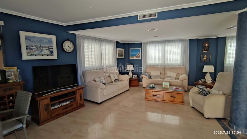 Foto 48b1fa43-57a7-458c-80a0-79a978845259. Casa amb calefacció aparcament piscina a El Balcó-Jaume I Oropesa del Mar