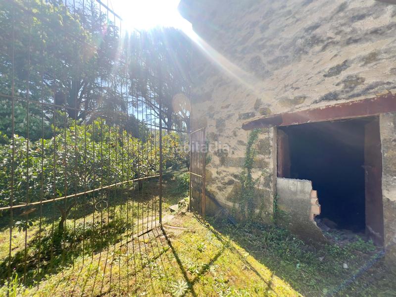 Foto 1b0495d0-eb05-4bc7-b67f-16fd300336f7. Edifici a Gata