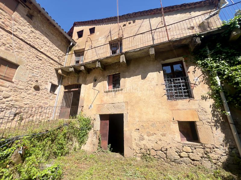 Foto eeb28d8c-ed95-45c5-8bfe-71cbe7648d91. Edifici a Gata