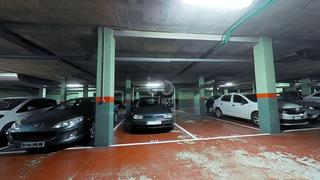 Aparcament cotxe a Centre