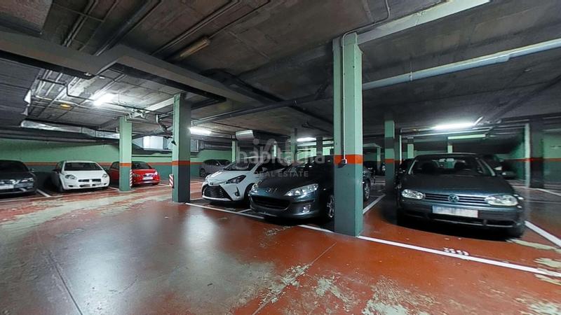 Foto 571de780-9c4a-4bdf-bf03-e29b7334eac3. Parking coche en Centre Vendrell (El)