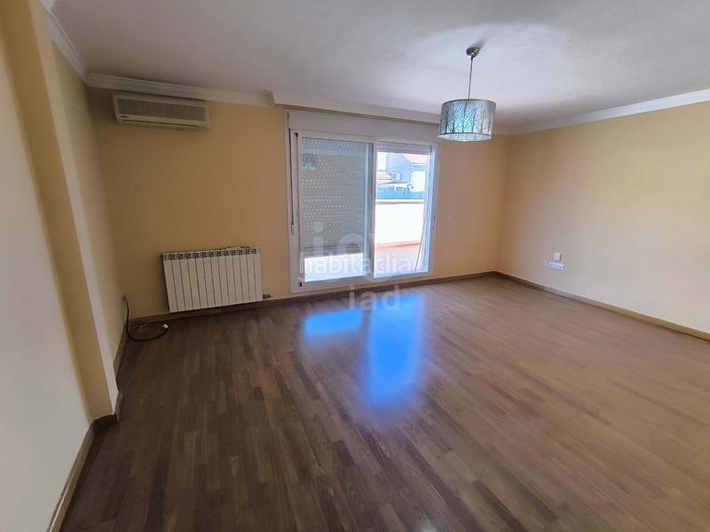 Foto 0f62a12c-5781-491a-8b49-5fb43edb3a31. Flat with heating parking pool in El Tancat-Mas d´en Gual Vendrell (El)