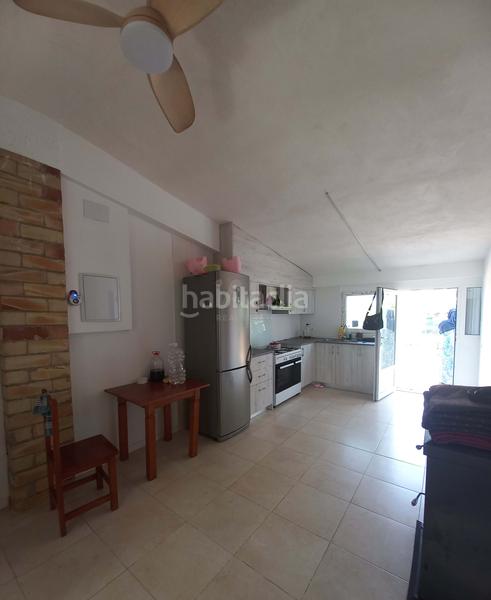 Foto 101b1e69-4988-442d-a873-67978eb7390b. Building in cami 5 carretera vella de barcelona 5 in Tortosa