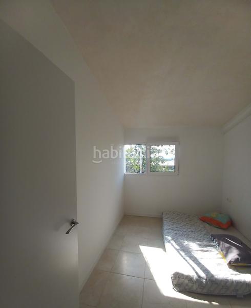 Foto 35c0aec6-1af7-4059-a7f1-8f51f7e22308. Édifice dans cami 5 carretera vella de barcelona 5 dans Tortosa