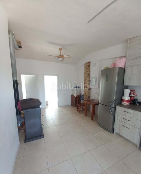 Foto b20103e3-04d9-45c5-98b6-22a08b16c0bb. Edificio en cami 5 carretera vella de barcelona 5 en Tortosa