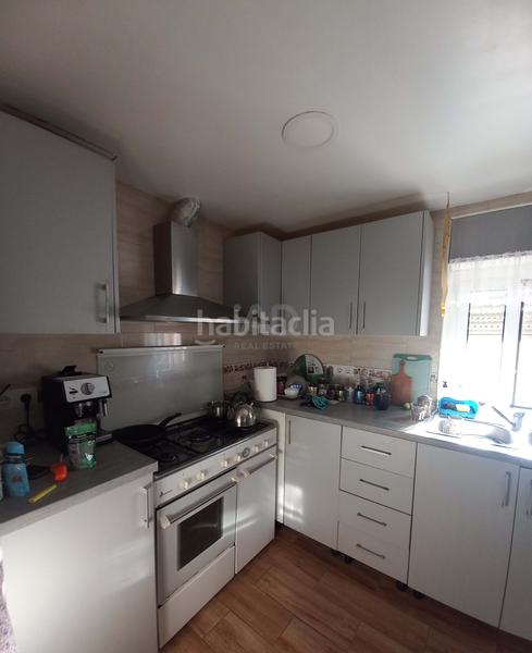 Foto dceee945-575f-4887-9a35-e0e280f60564. Edificio en cami 5 carretera vella de barcelona 5 en Tortosa