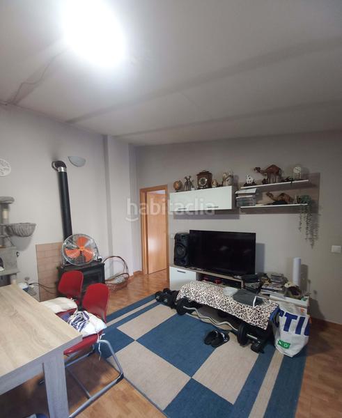 Foto e44d8ecd-6671-4478-bd34-7f64131b3e40. Edificio en cami 5 carretera vella de barcelona 5 en Tortosa