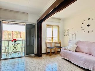 Etagenwohnung in Nou Eixample Nord