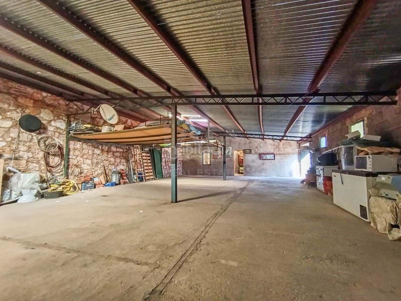 Foto da182306-fcf0-42ce-b052-44c1640f90e2. Edificio en Ruidera