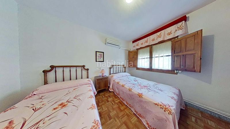 Foto ff7d055b-42c6-4a6c-886c-c5c06411e5ab. Edificio en Ruidera