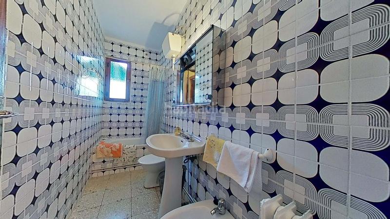 Foto ff002958-d73b-4a6d-84f1-d359f5dbf9f8. Gebäude in Ruidera