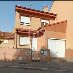 Maison à Valencia de Don Juan