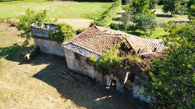 Foto cb8d411b-3312-4e18-af5e-1cc242e72d92. Haus in Cerdido