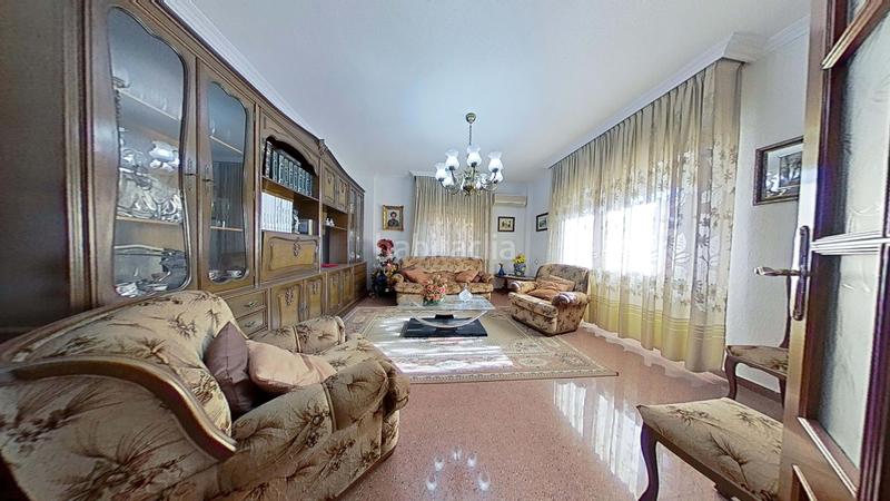 Foto 5809b090-2d0f-4ae1-85e0-d5467e6be123. Casa en Orihuela ciudad Orihuela