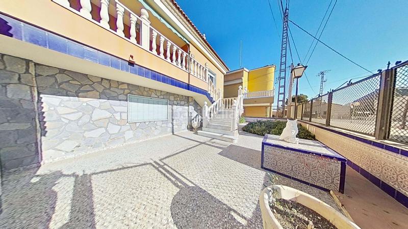 Foto ff9b1345-778d-4c6f-abf2-83c123cd5372. Casa en Orihuela ciudad Orihuela