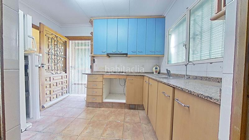 Foto a0be68a7-9945-46b0-bfa0-66d0bb79cf9c. Haus mit heizung parking in Orihuela ciudad Orihuela