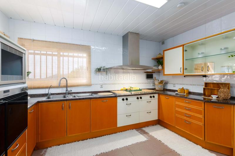 Foto ac8c0887-a467-49a9-a9f1-1d62b5b01c74. Casa en Alella