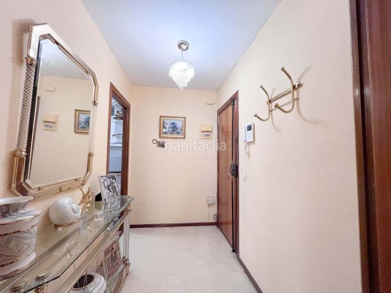 Foto bc27a141-e7b4-418a-851d-9223f7041e43. Appartamento con parcheggio in Parque Ayala - Jardín de la Abadía - Huelín Málaga