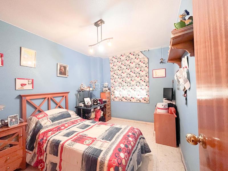 Foto eb8dd1dd-1713-4c79-aa1b-758f80c0b8a6. Appartamento con parcheggio in Parque Ayala - Jardín de la Abadía - Huelín Málaga