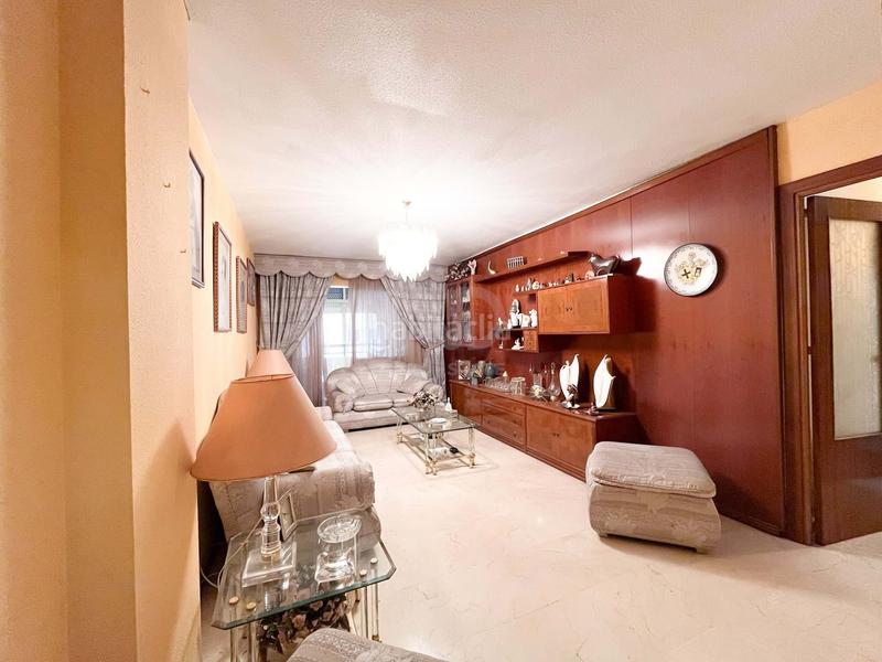 Foto 99273829-2017-486c-962c-a82272647e97. Appartement avec parking dans Parque Ayala - Jardín de la Abadía - Huelín Málaga